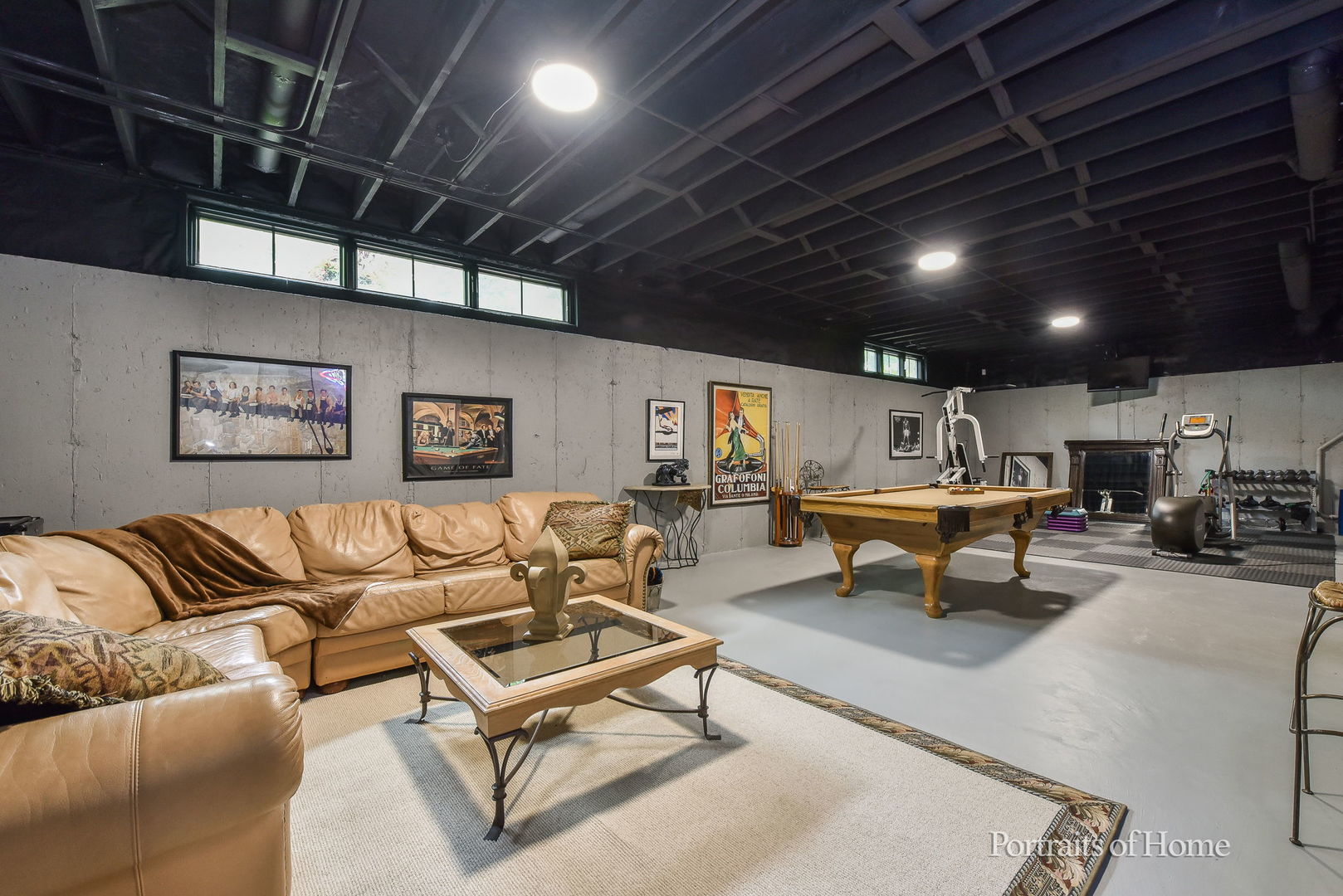 Naperville, Illinois, 60563, United States, 4 Bedrooms Bedrooms, ,4 BathroomsBathrooms,Residential,For Sale,1992094