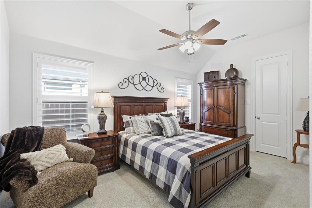 Little Elm, Texas, 75068, United States, 4 Bedrooms Bedrooms, ,4 BathroomsBathrooms,Residential,For Sale,1985757