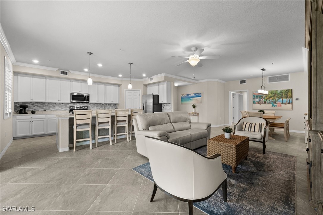 Bonita Springs, Florida, 34135, United States, 3 Bedrooms Bedrooms, ,2 BathroomsBathrooms,Residential,For Sale,1870117