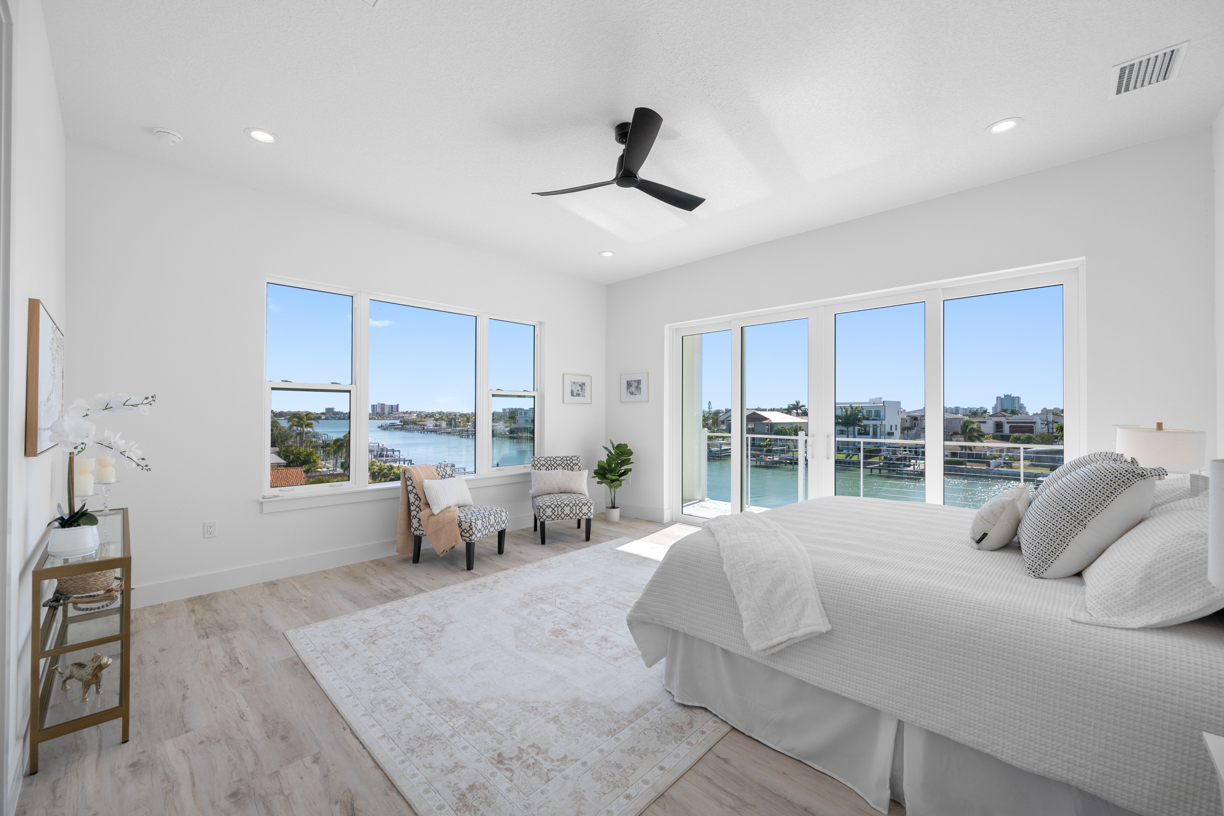 Treasure Island, Florida, 33706, United States, 6 Bedrooms Bedrooms, ,6 BathroomsBathrooms,Residential,For Sale,2032773