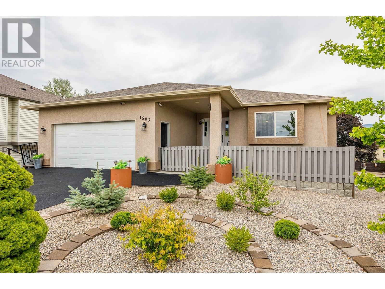 KELOWNA, British Columbia, V1P 1N8, CA, 6 Bedrooms Bedrooms, ,4 BathroomsBathrooms,Residential,For Sale,1837090