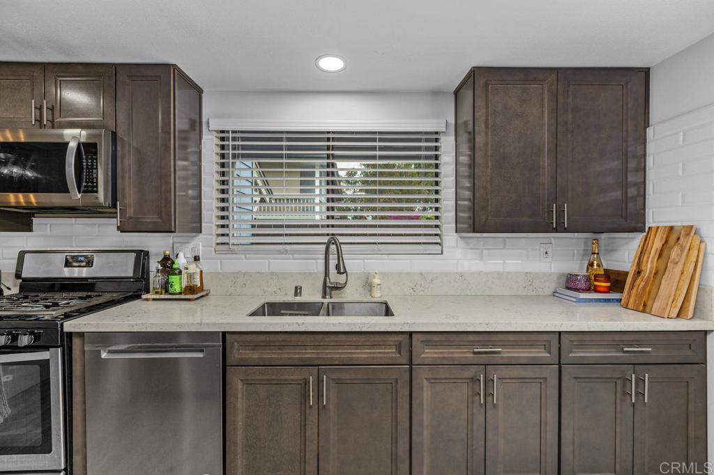 San Diego, California, 92113, United States, 3 Bedrooms Bedrooms, ,3 BathroomsBathrooms,Residential,For Sale,1847887
