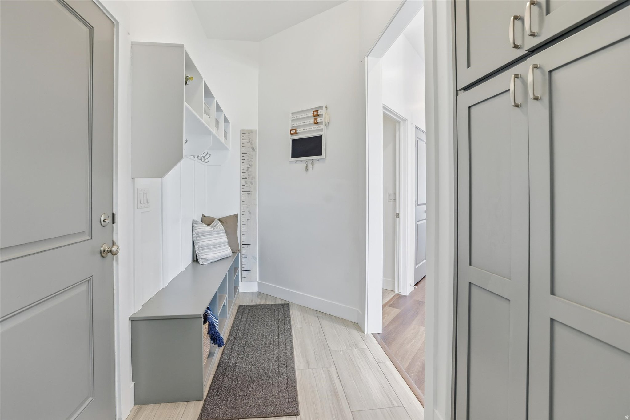 Petersboro, Utah, 84325, United States, 6 Bedrooms Bedrooms, ,3 BathroomsBathrooms,Residential,For Sale,1985666