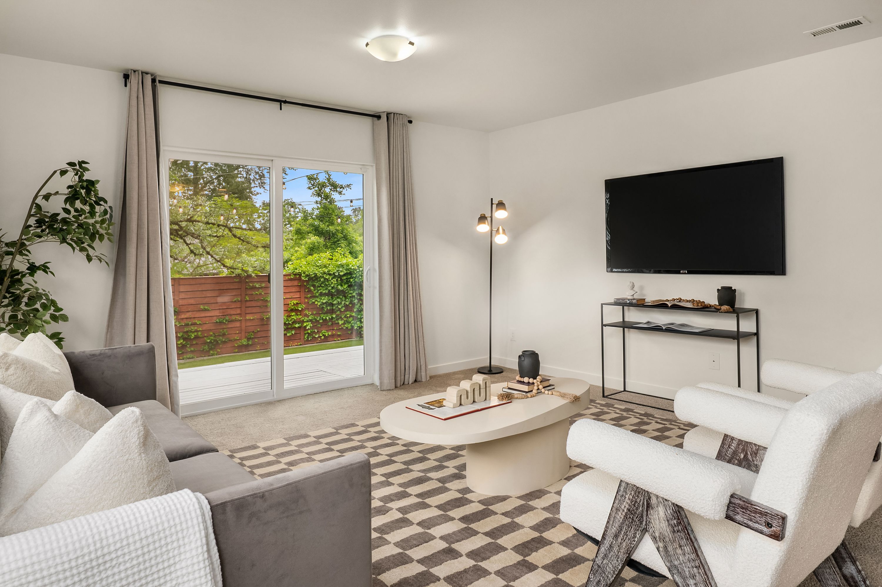 8826 41st St S, Seattle, WA 98118 - 物件實景
