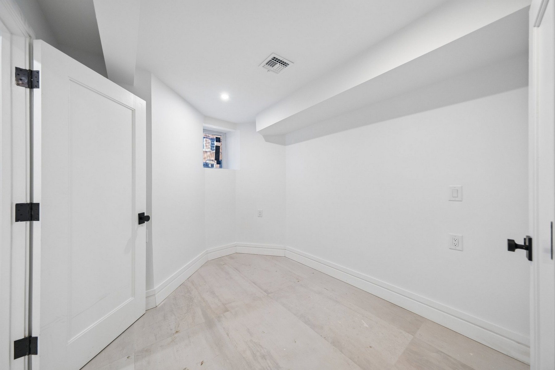  113 Lincoln Street, Jersey City, NJ 07307 - 物件實景