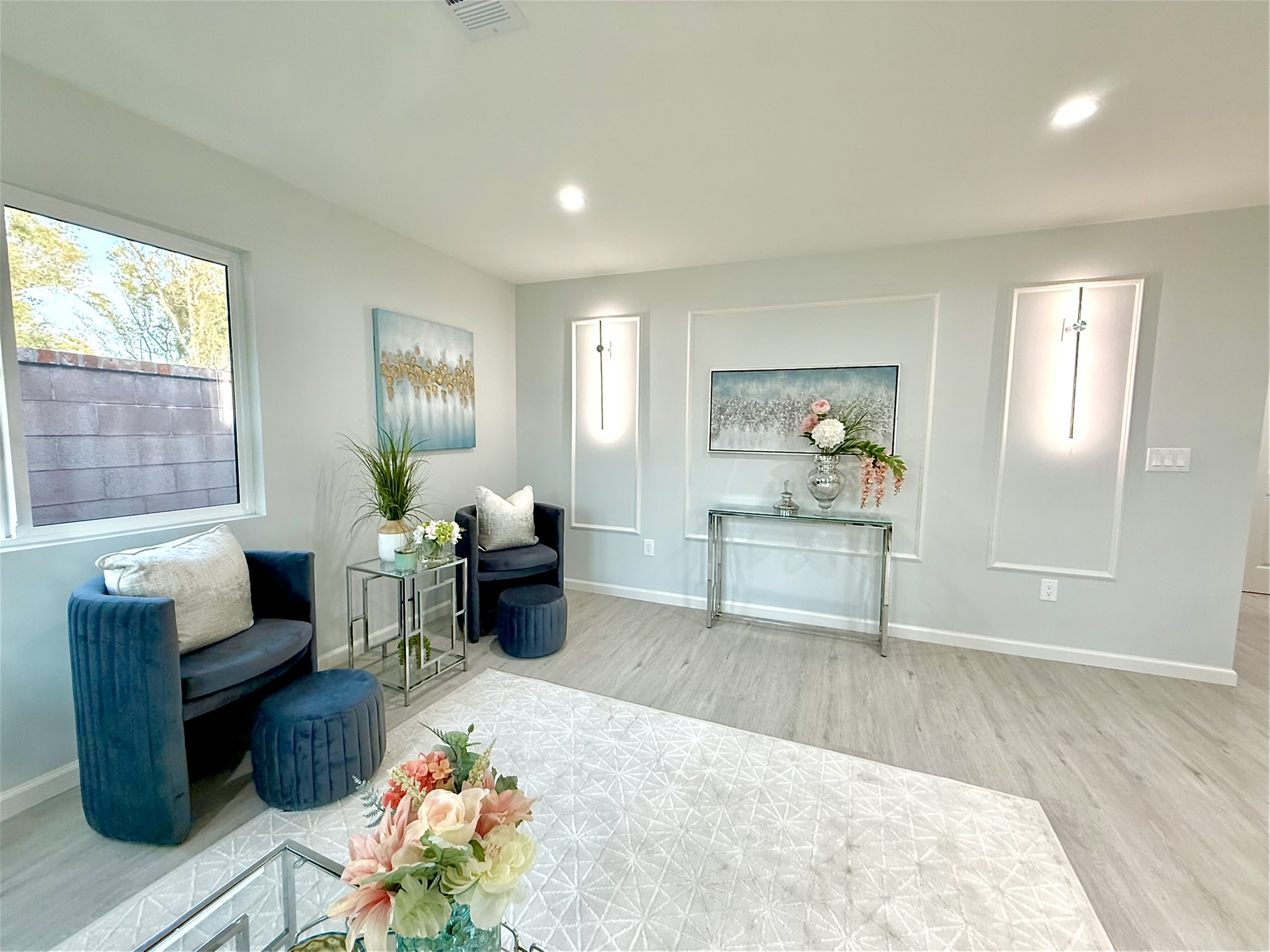 Los Alamitos, California, 90720, United States, 5 Bedrooms Bedrooms, ,4 BathroomsBathrooms,Residential,For Sale,1895084