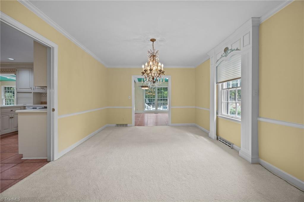 High Point, North Carolina, 27262, United States, 5 Bedrooms Bedrooms, ,4 BathroomsBathrooms,Residential,For Sale,1925566