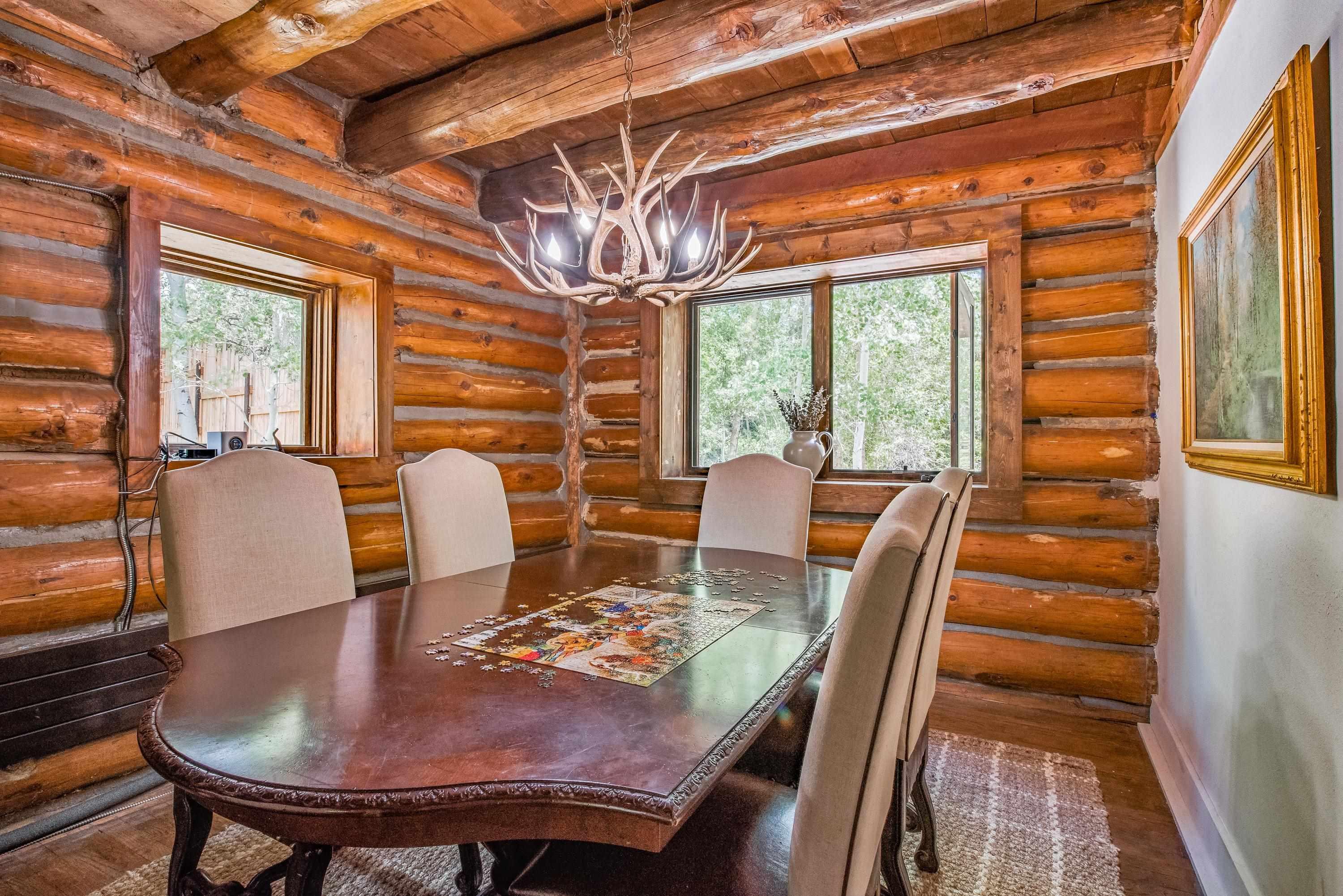 Taos, New Mexico, 87571, United States, 2 Bedrooms Bedrooms, ,2 BathroomsBathrooms,Residential,For Sale,1829499
