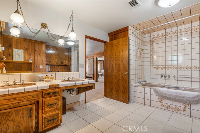 Springville, California, 93265, United States, 4 Bedrooms Bedrooms, ,3 BathroomsBathrooms,Residential,For Sale,1976250