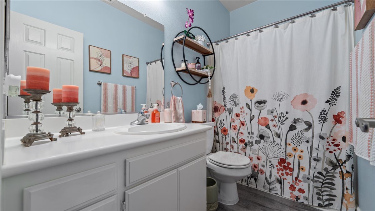 Moreno Valley, California, 92555, United States, 3 Bedrooms Bedrooms, ,2 BathroomsBathrooms,Residential,For Sale,1975408