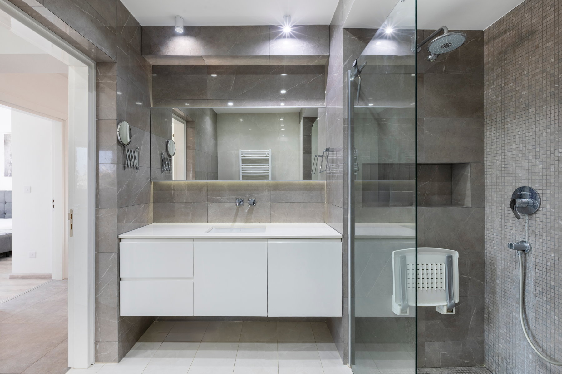  Renovated 3 Bedroom Apartment in Germasogeia, Limassol - 物件實景
