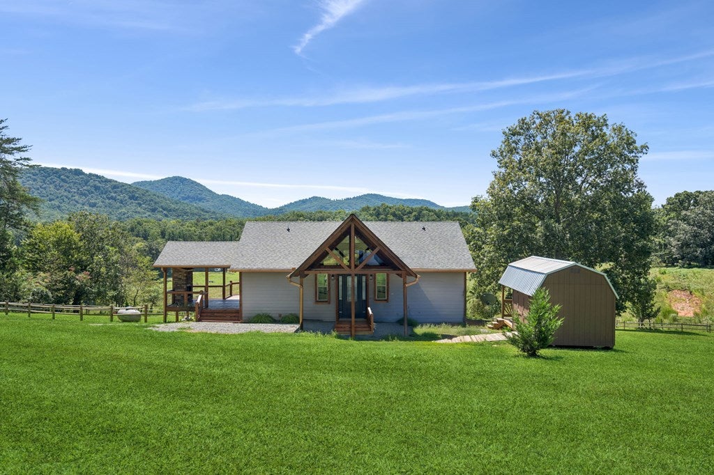 Morganton, Georgia, 30560, United States, 4 Bedrooms Bedrooms, ,3 BathroomsBathrooms,Residential,For Sale,1929478