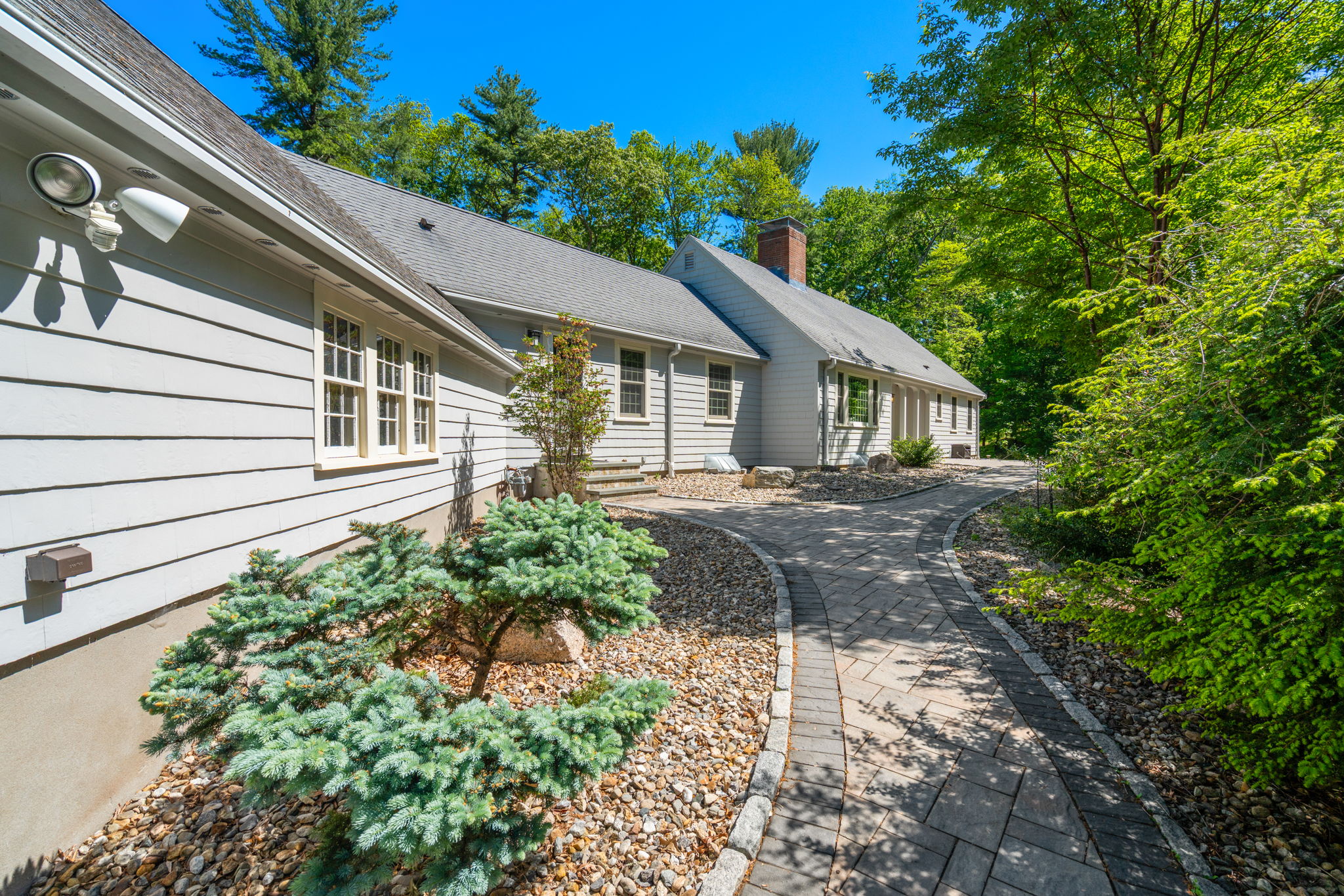  118 Newton Street, Weston, MA, 02493 - 物件實景