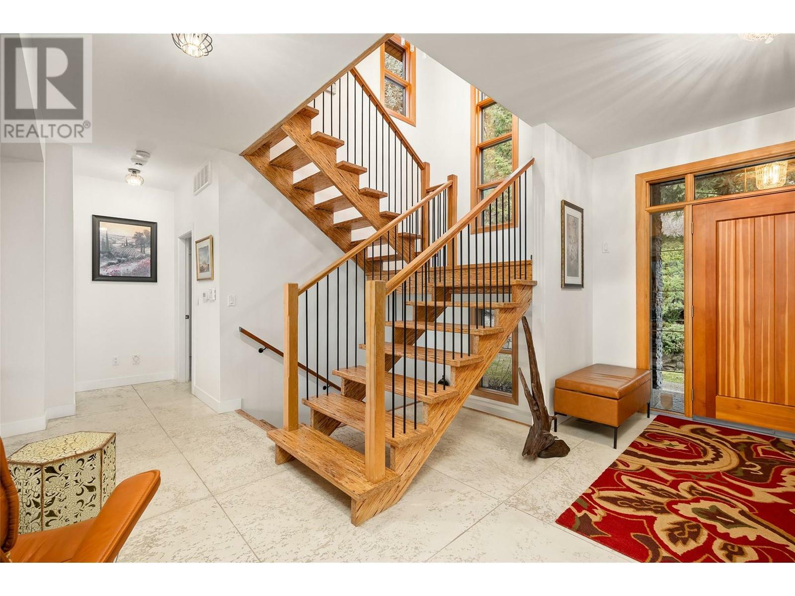 LAKE COUNTRY, British Columbia, V4V 1B3, CA, 5 Bedrooms Bedrooms, ,4 BathroomsBathrooms,Residential,For Sale,1838112