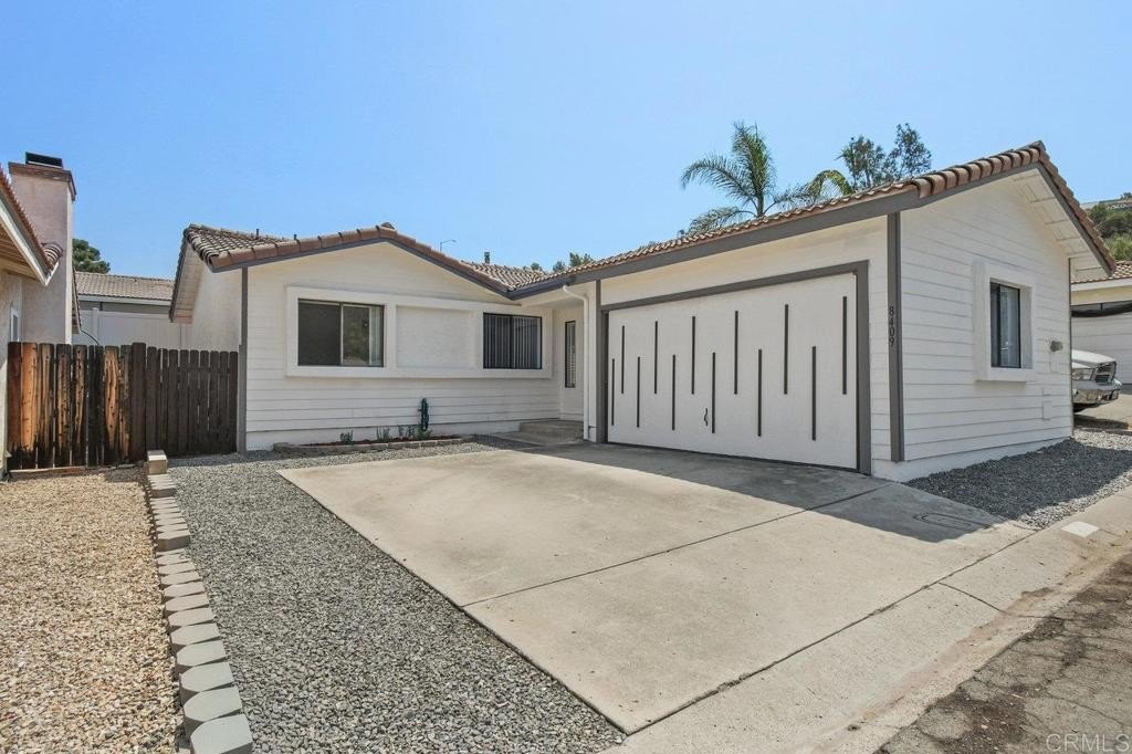 El Cajon, California, 92021, United States, 3 Bedrooms Bedrooms, ,2 BathroomsBathrooms,Residential,For Sale,1917242