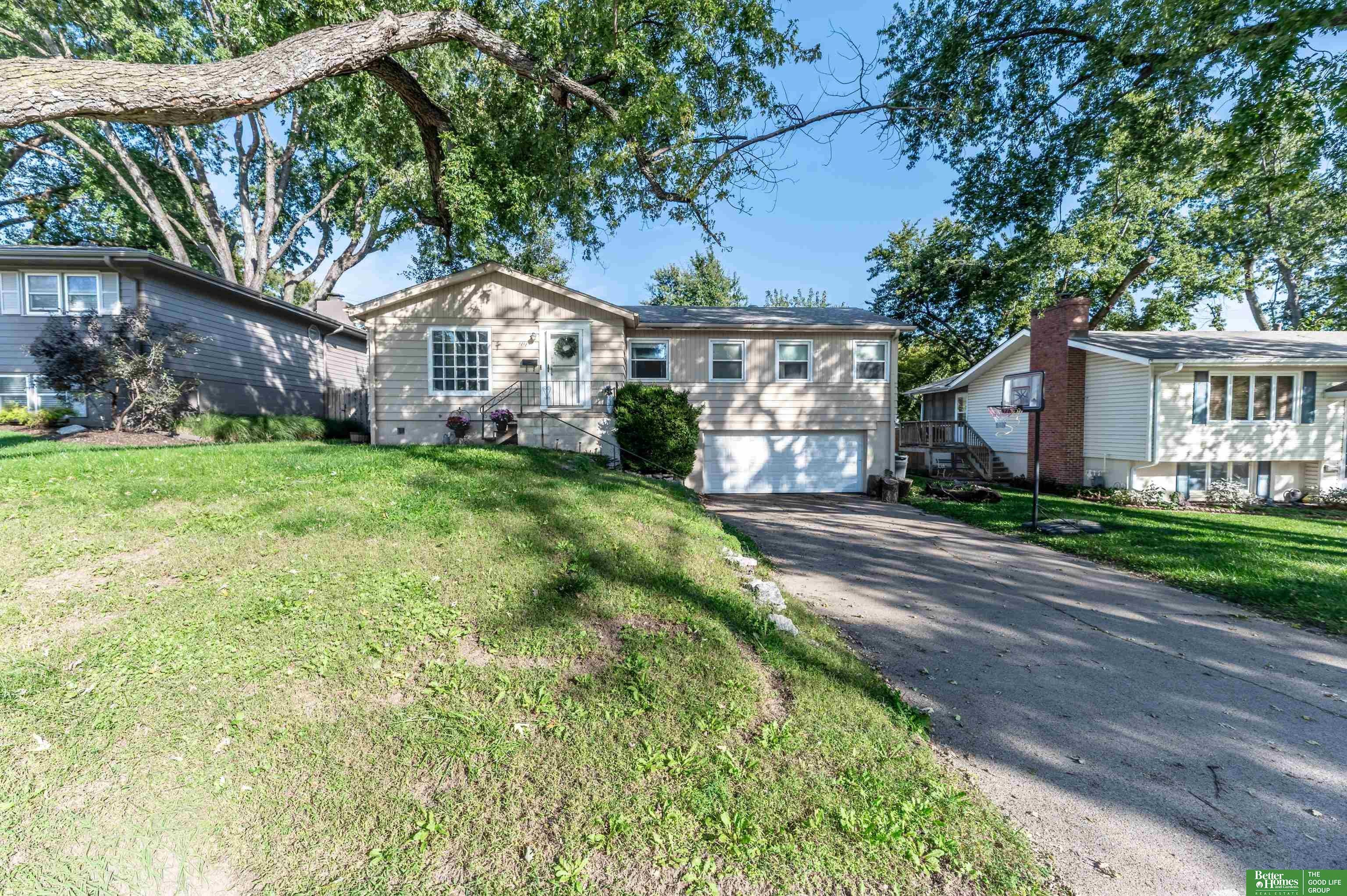 91st St, Omaha, NE 68124 #1
