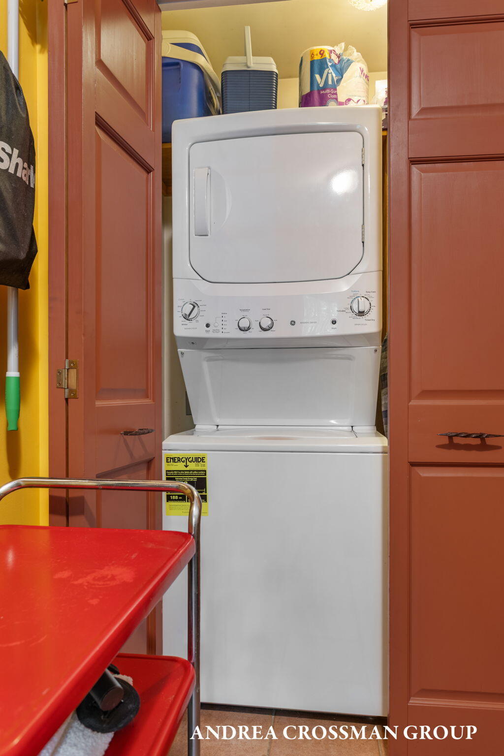 Saugatuck, Michigan, 49453, United States, 2 Bedrooms Bedrooms, ,2 BathroomsBathrooms,Residential,For Sale,1965484