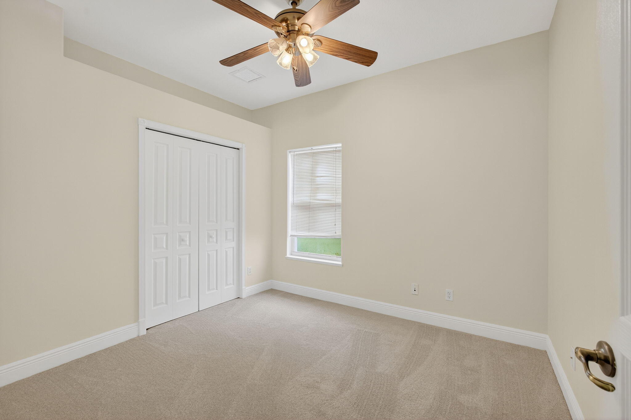 Port Saint Lucie, Florida, 34983, United States, 4 Bedrooms Bedrooms, ,2 BathroomsBathrooms,Residential,For Sale,1959022