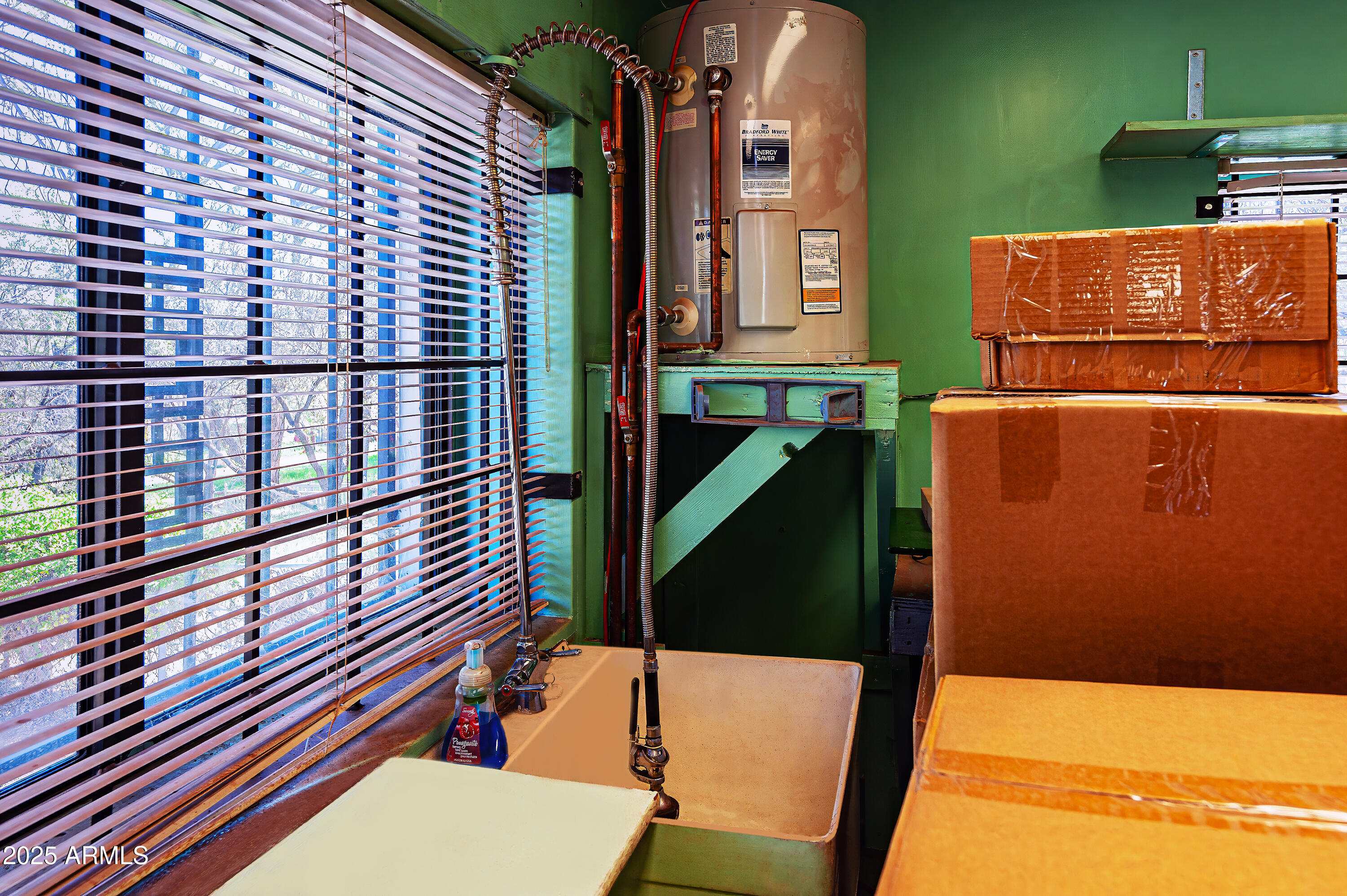 Cornville, Arizona, 86325, United States, 4 Bedrooms Bedrooms, ,3 BathroomsBathrooms,Residential,For Sale,2003408