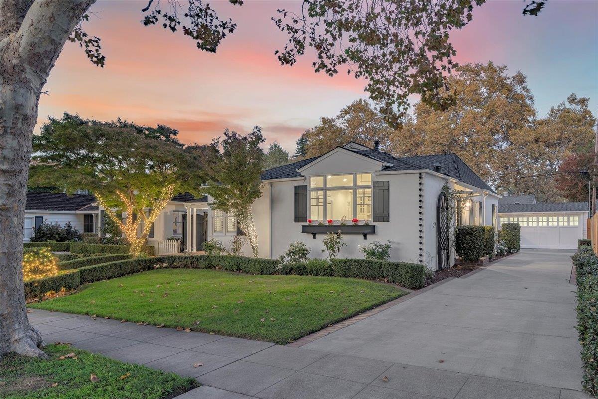 San Jose, California, 95125, United States, 3 Bedrooms Bedrooms, ,2 BathroomsBathrooms,Residential,For Sale,1989346