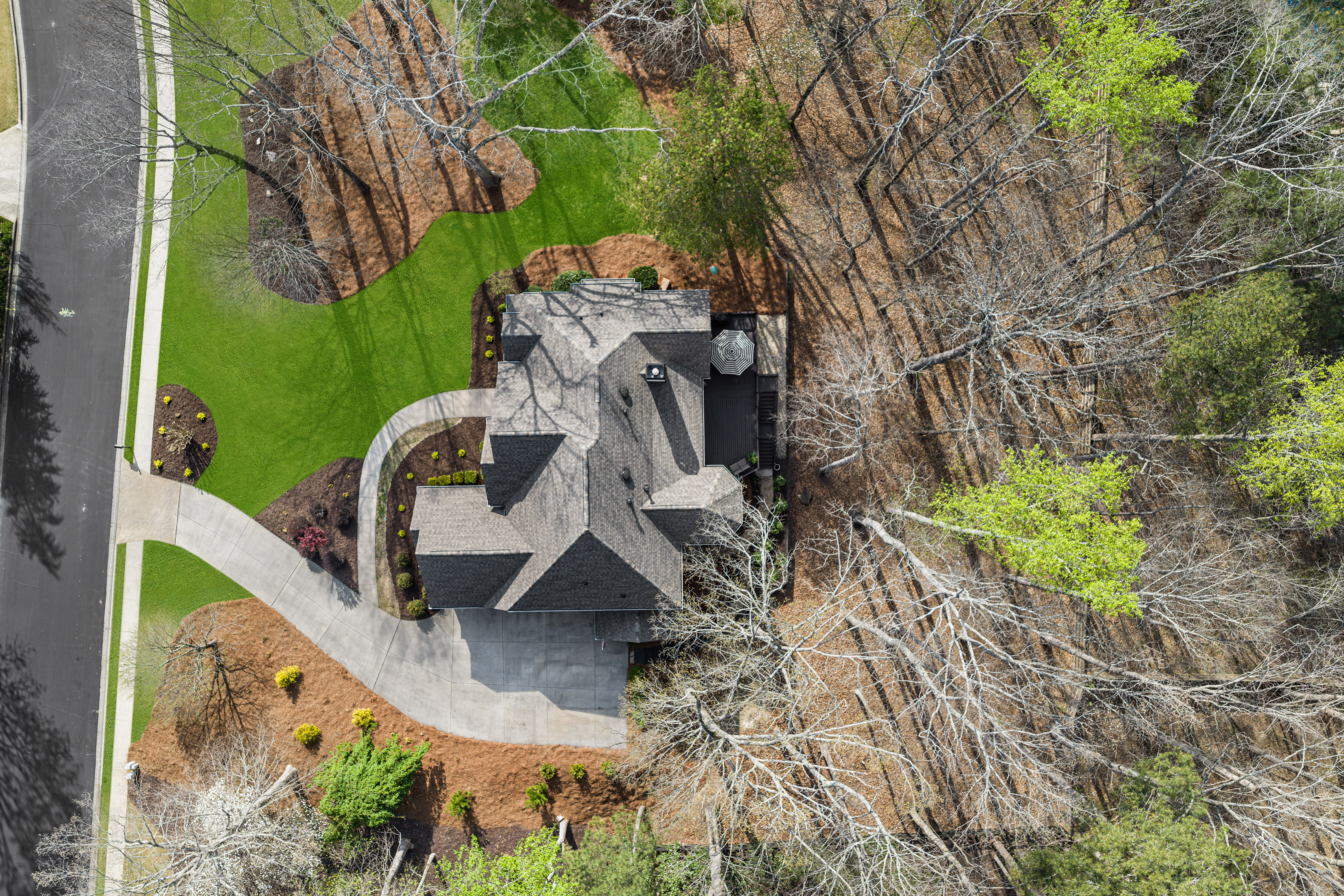  Meticulously Updated Milton Home - 物件實景