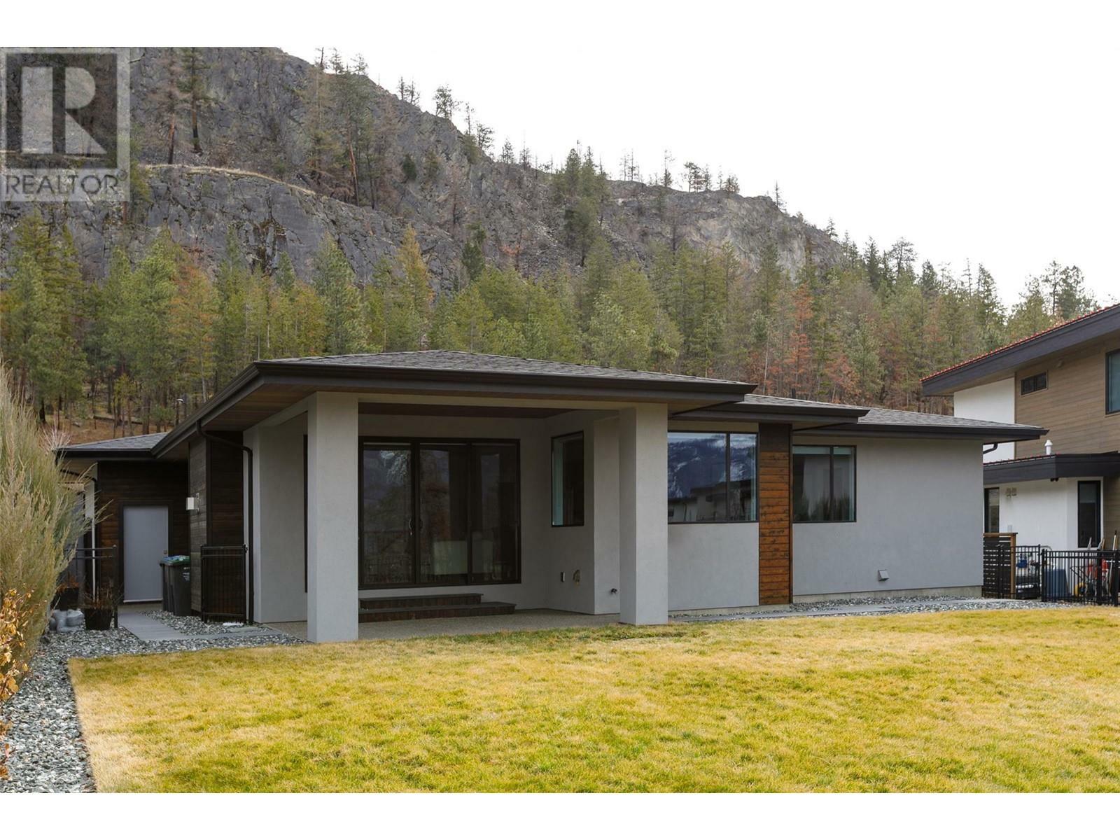 LAKE COUNTRY, British Columbia, V4V 0A4, CA, 5 Bedrooms Bedrooms, ,3 BathroomsBathrooms,Residential,For Sale,1837466