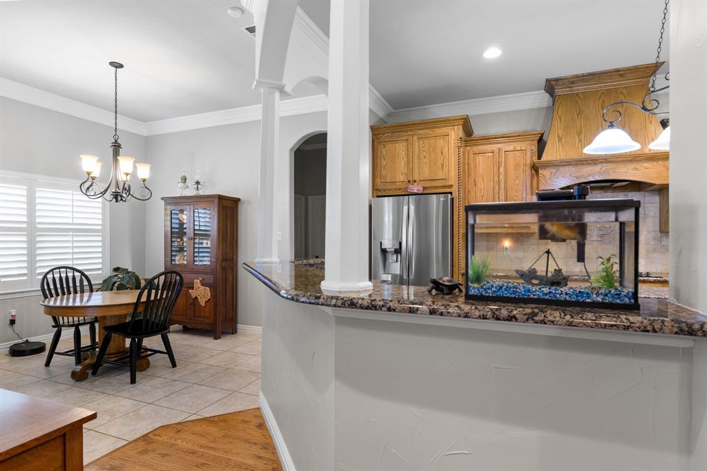 Lakeside, Texas, 76108, United States, 4 Bedrooms Bedrooms, ,3 BathroomsBathrooms,Residential,For Sale,1796738