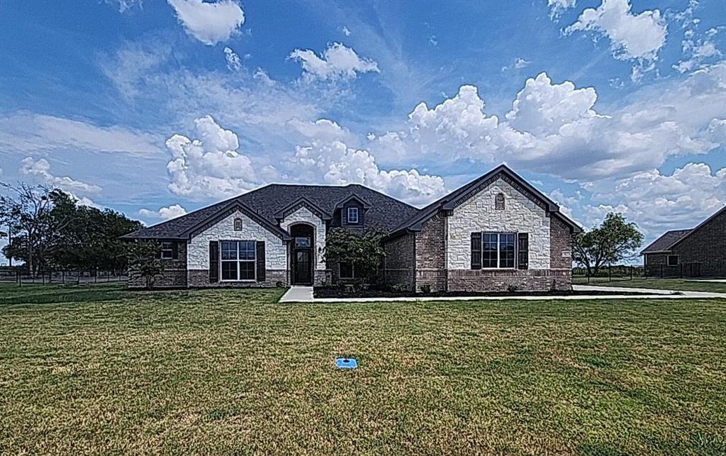 Farmersville, Texas, 75442, United States, 3 Bedrooms Bedrooms, ,3 BathroomsBathrooms,Residential,For Sale,1915215