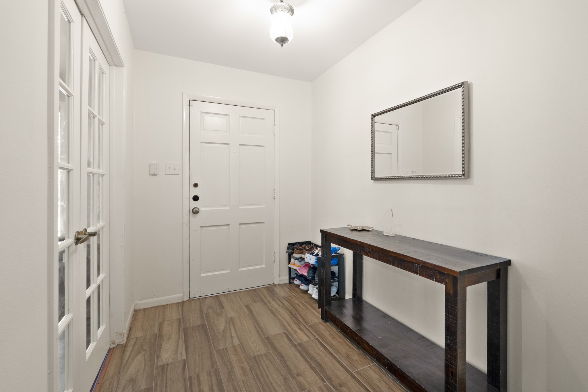 Houston, Texas, 77096, United States, 3 Bedrooms Bedrooms, ,2 BathroomsBathrooms,Residential,For Sale,1998285