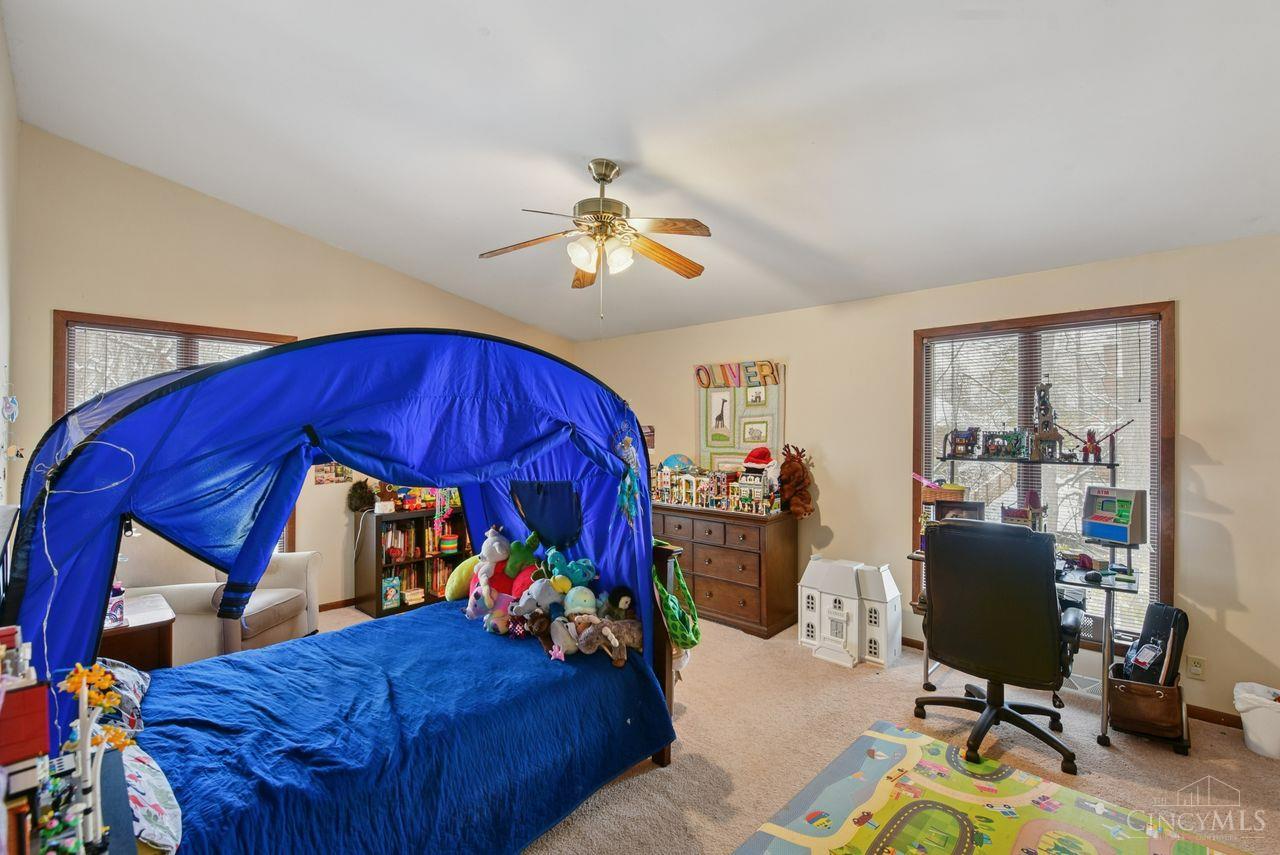 Anderson Twp, Ohio, 45255, United States, 4 Bedrooms Bedrooms, ,3 BathroomsBathrooms,Residential,For Sale,2001955