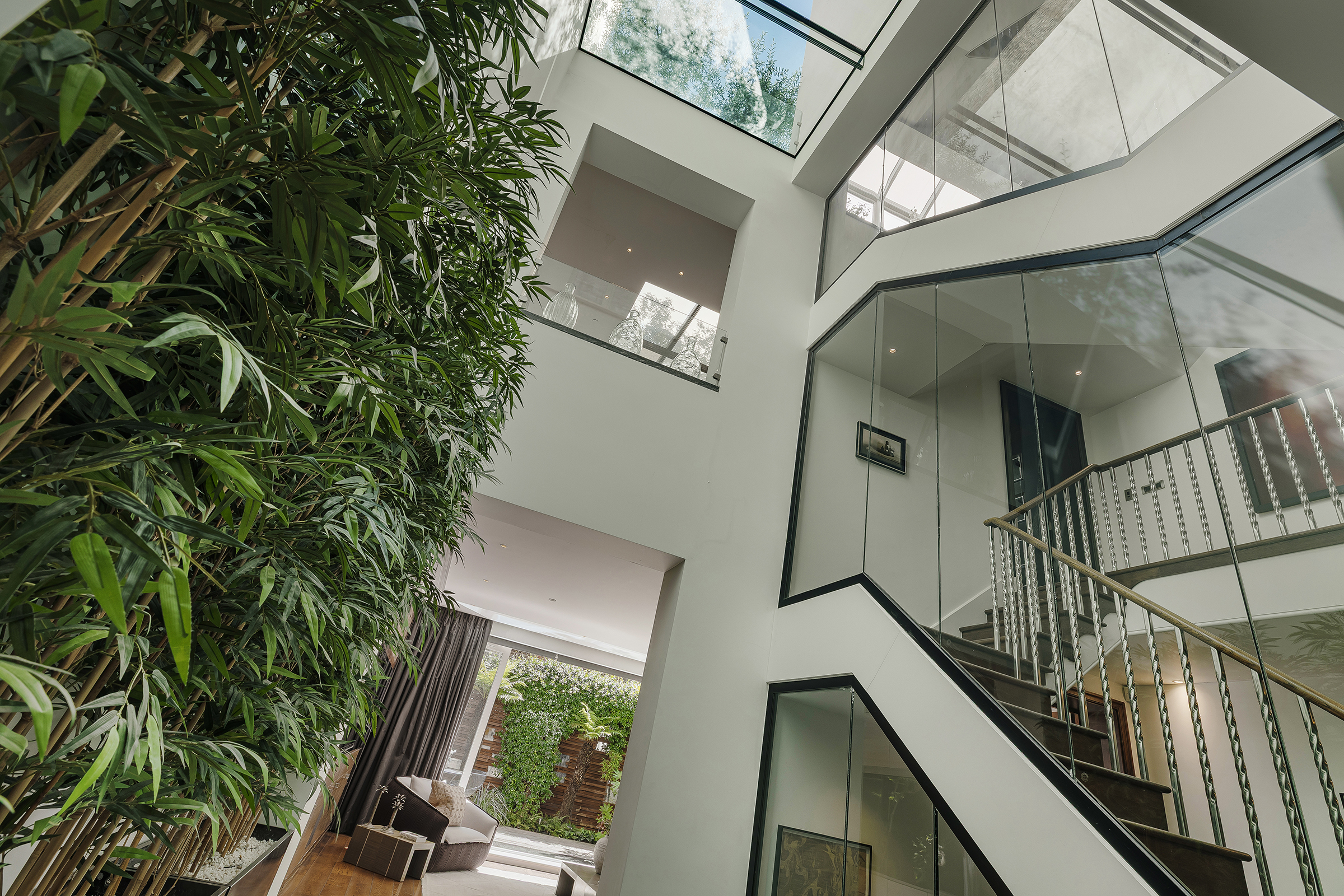  A Magnificent Six-Bedroom Residence with Pool and Roof Terrace in Kensington - 物件實景