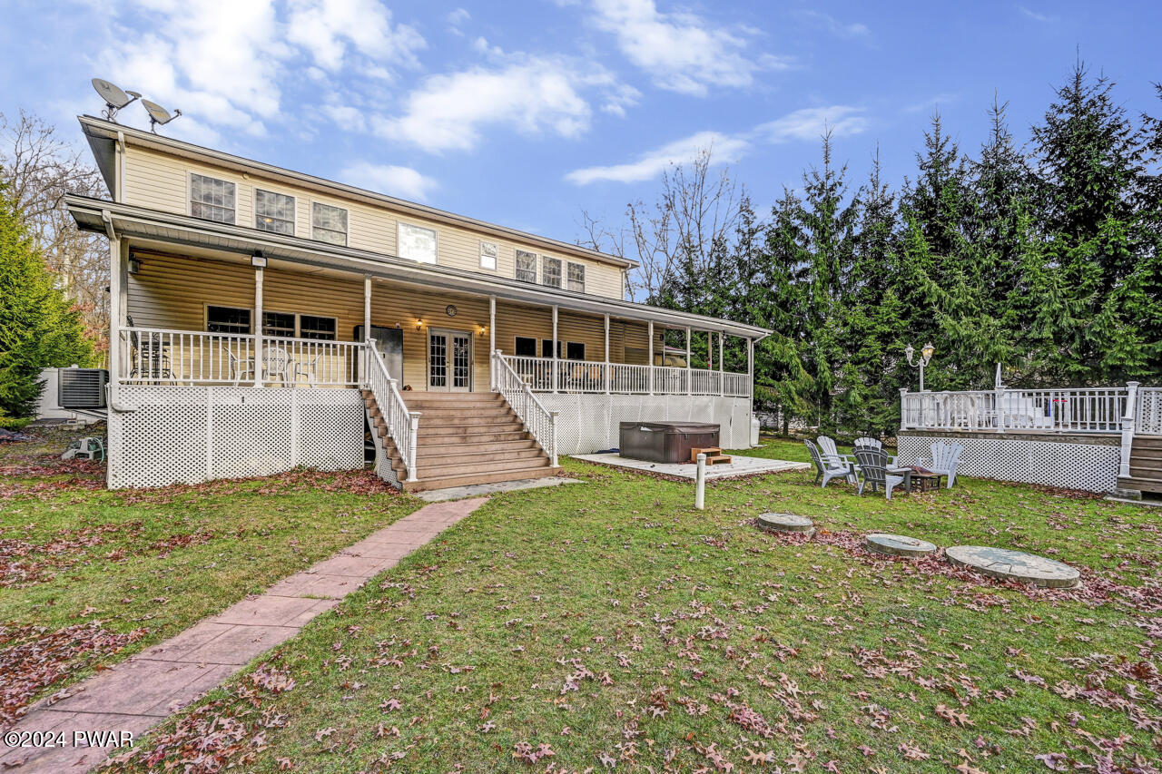 Albrightsville, Pennsylvania, 18210, United States, 4 Bedrooms Bedrooms, ,5 BathroomsBathrooms,Residential,For Sale,1982857