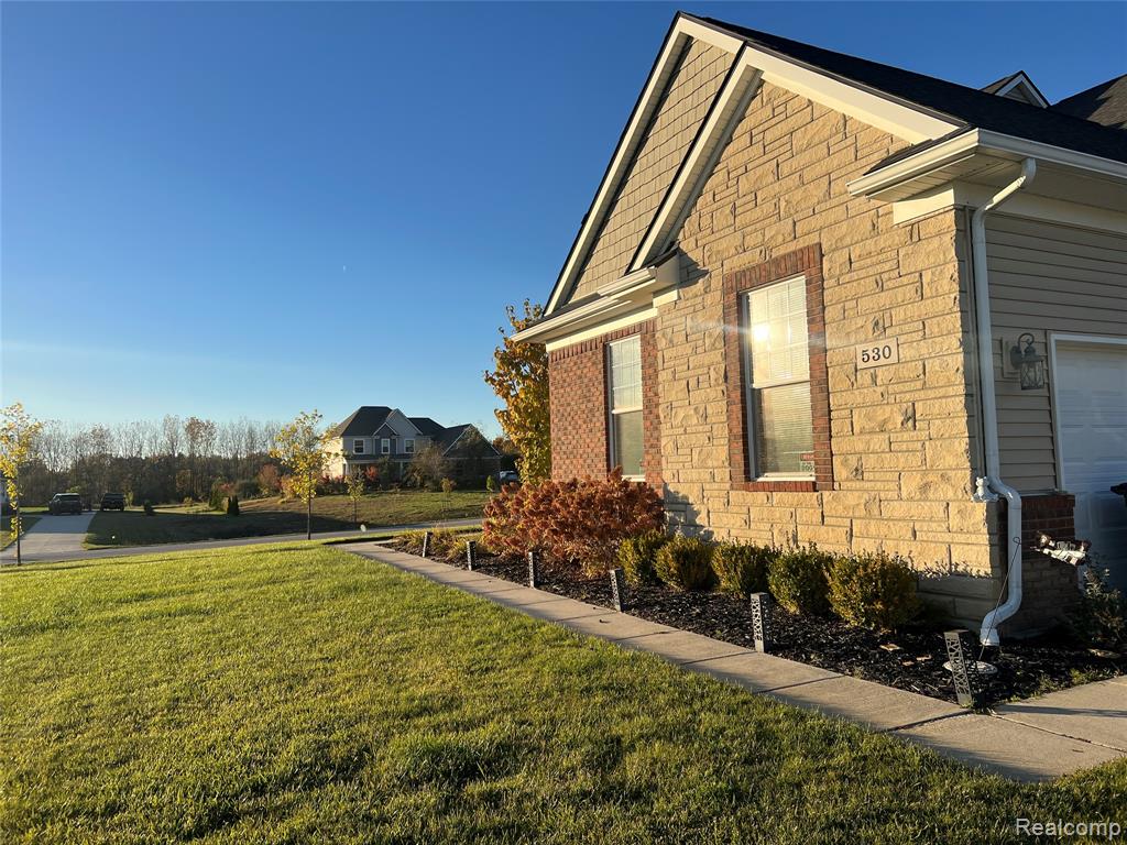 York Township, Michigan, 48176, United States, 4 Bedrooms Bedrooms, ,2 BathroomsBathrooms,Residential,For Sale,1988753