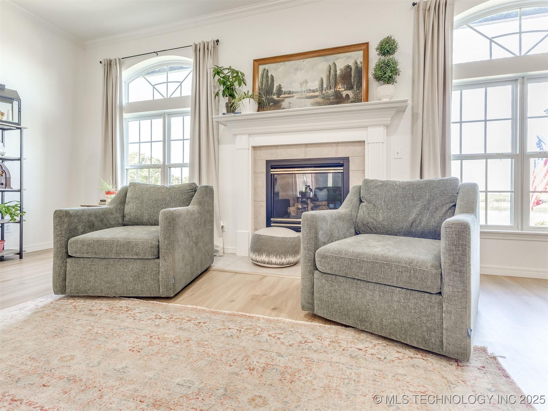 Mannford, Oklahoma, 74044, United States, 4 Bedrooms Bedrooms, ,3 BathroomsBathrooms,Residential,For Sale,1974696