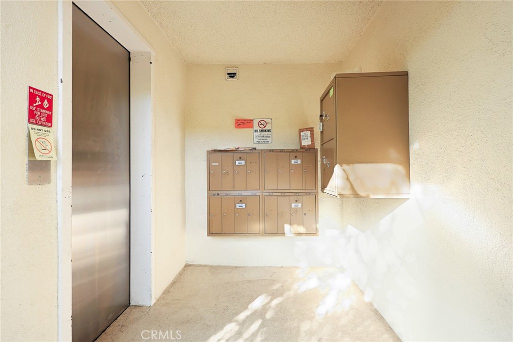 Pasadena, California, 91106, United States, ,Residential,For Sale,1911208