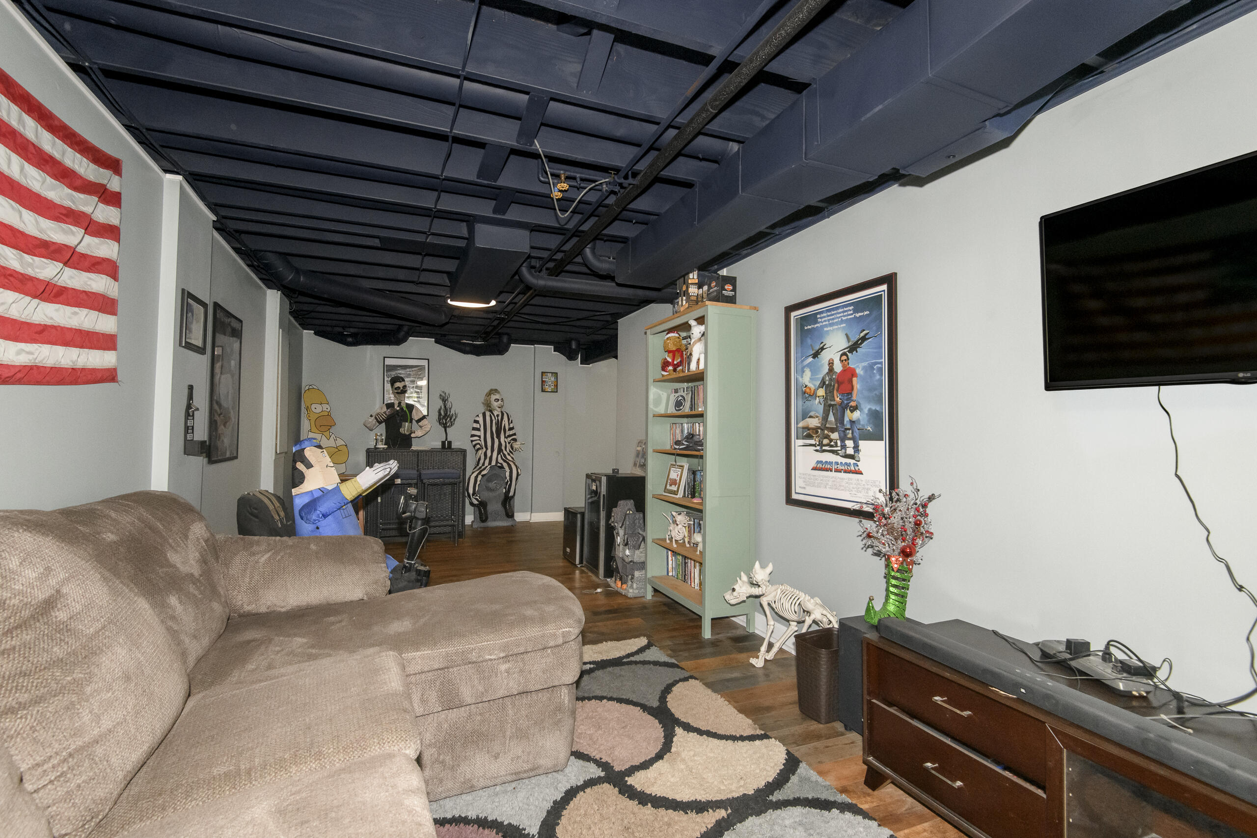 Wind Point, Wisconsin, 53402, United States, 4 Bedrooms Bedrooms, ,3 BathroomsBathrooms,Residential,For Sale,2048507