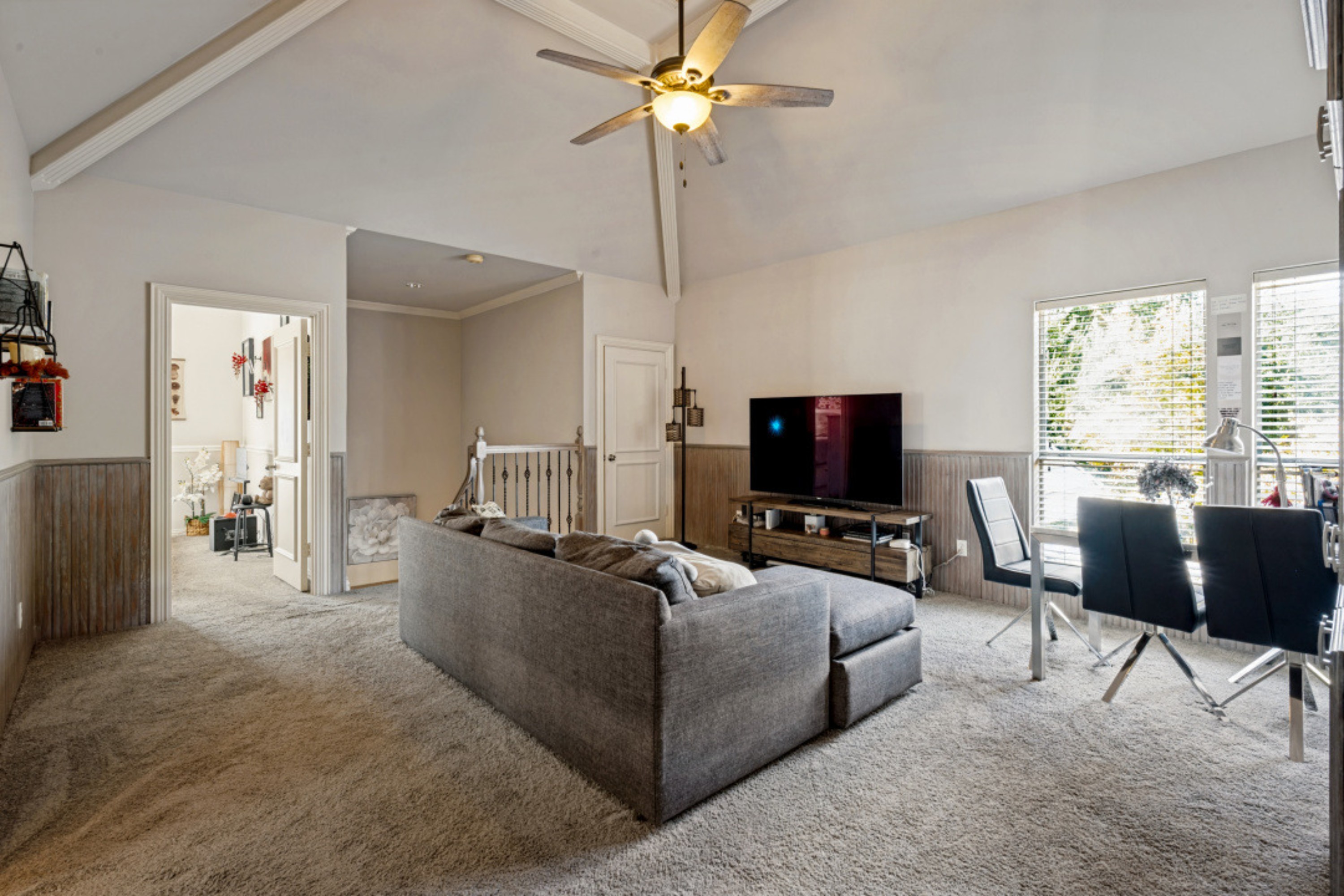  Beautiful Estate Home Located in Lakes of Somerset in Colleyville - 物件實景