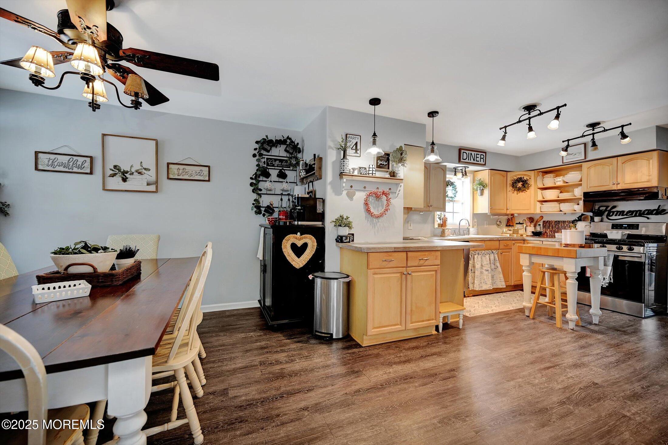Jackson, New Jersey, 08527, United States, 4 Bedrooms Bedrooms, ,3 BathroomsBathrooms,Residential,For Sale,1930346