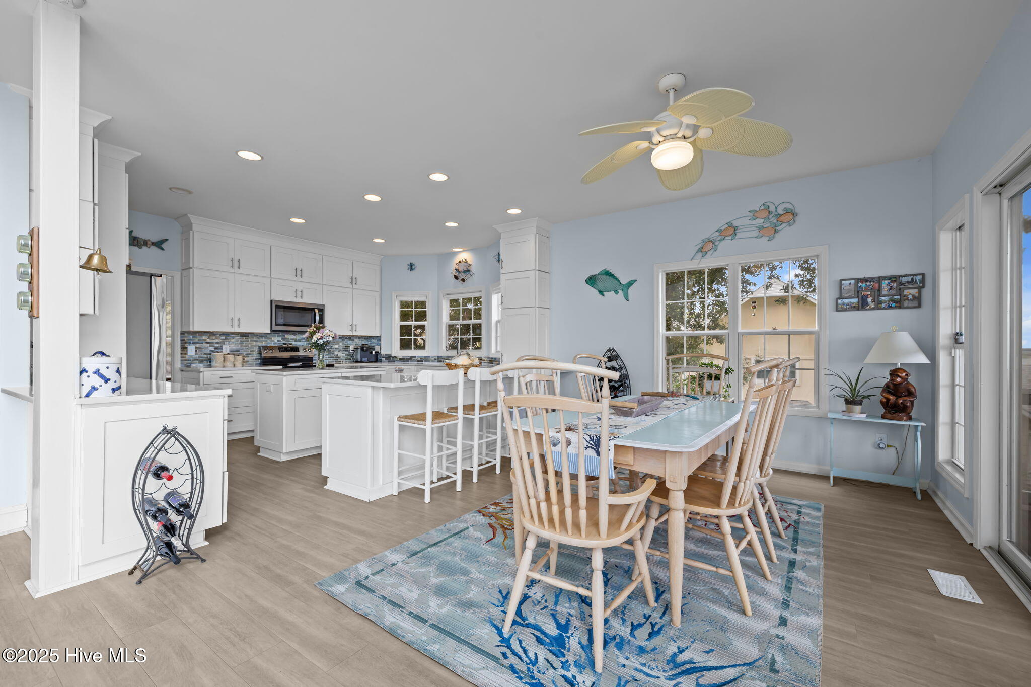 Emerald Isle, North Carolina, 28594, United States, 4 Bedrooms Bedrooms, ,6 BathroomsBathrooms,Residential,For Sale,1927428