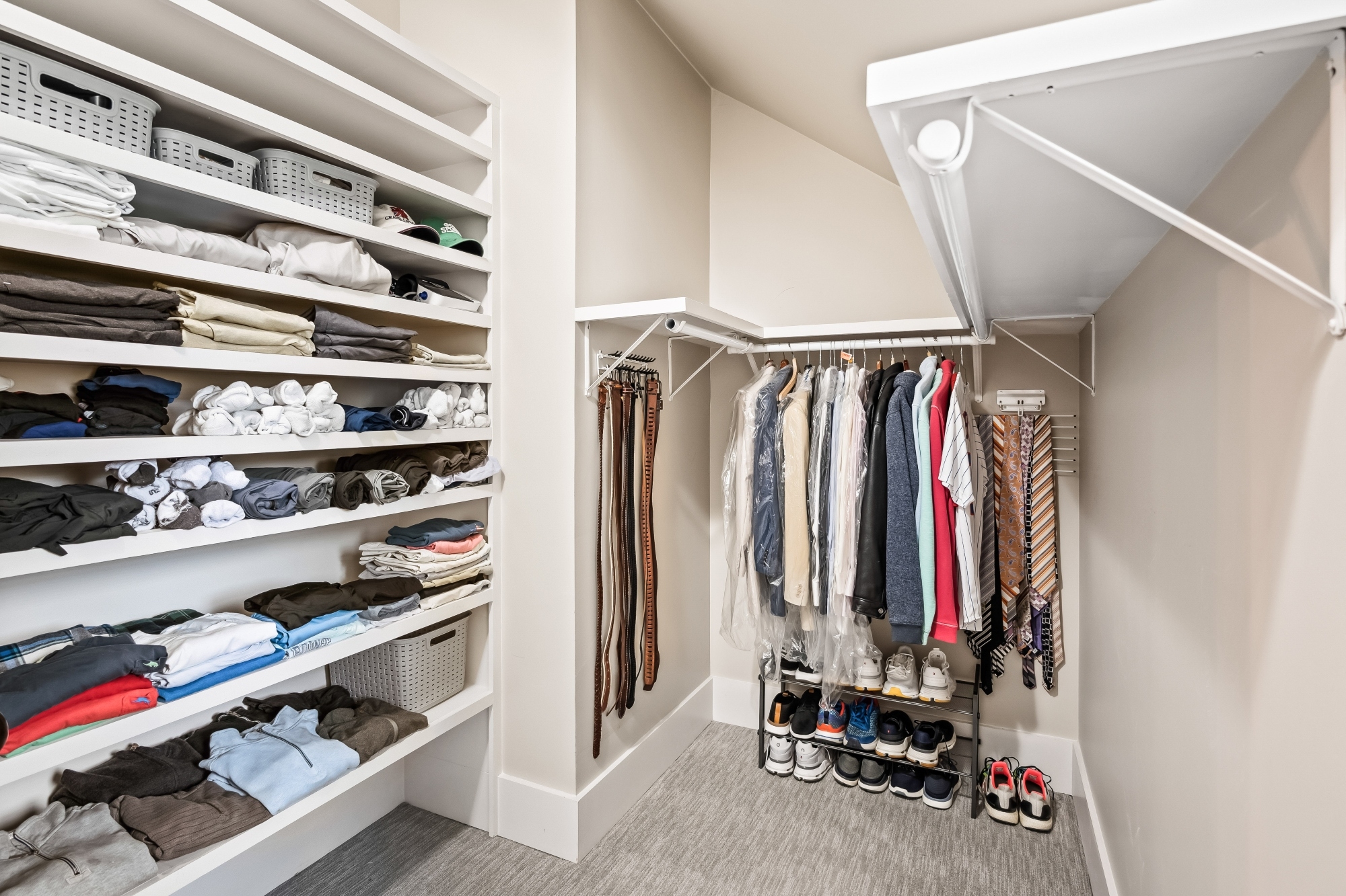  2120 Malcolm Road - 物件實景