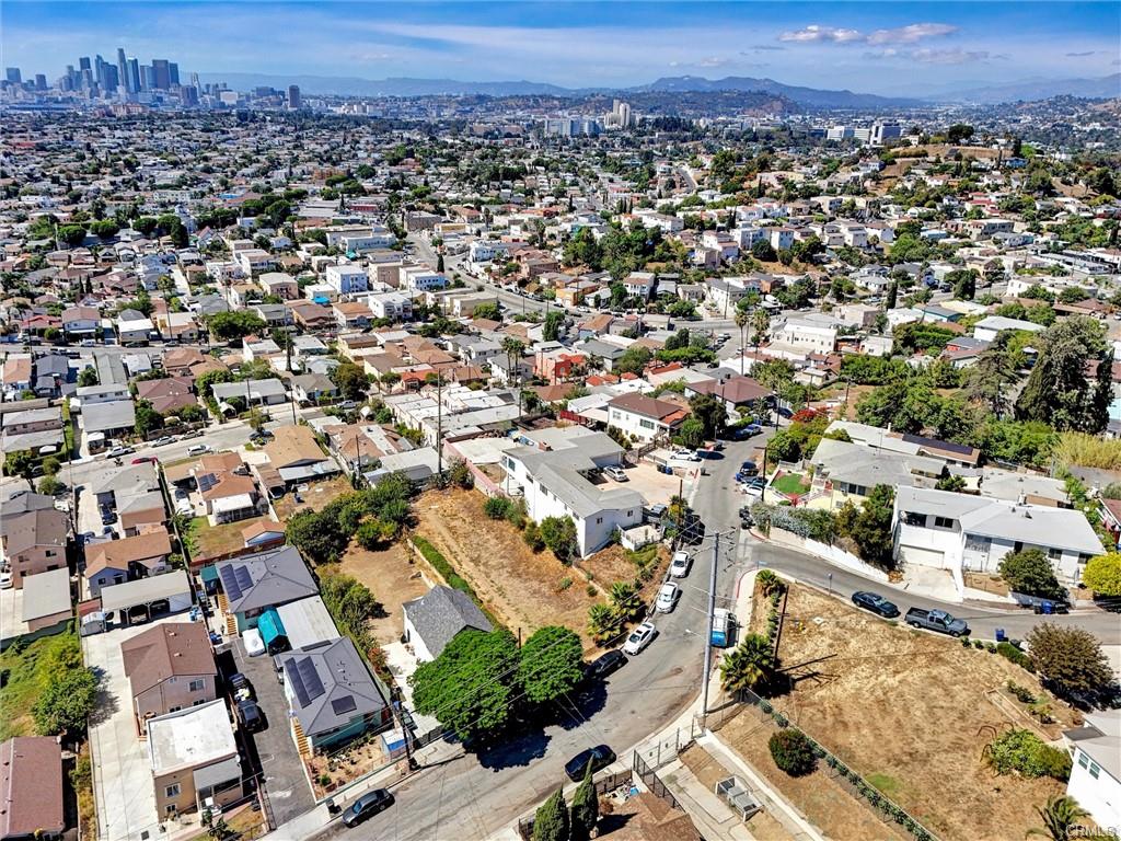 Rialto, California, 92376, United States, 4 Bedrooms Bedrooms, ,2 BathroomsBathrooms,Residential,For Sale,2008589