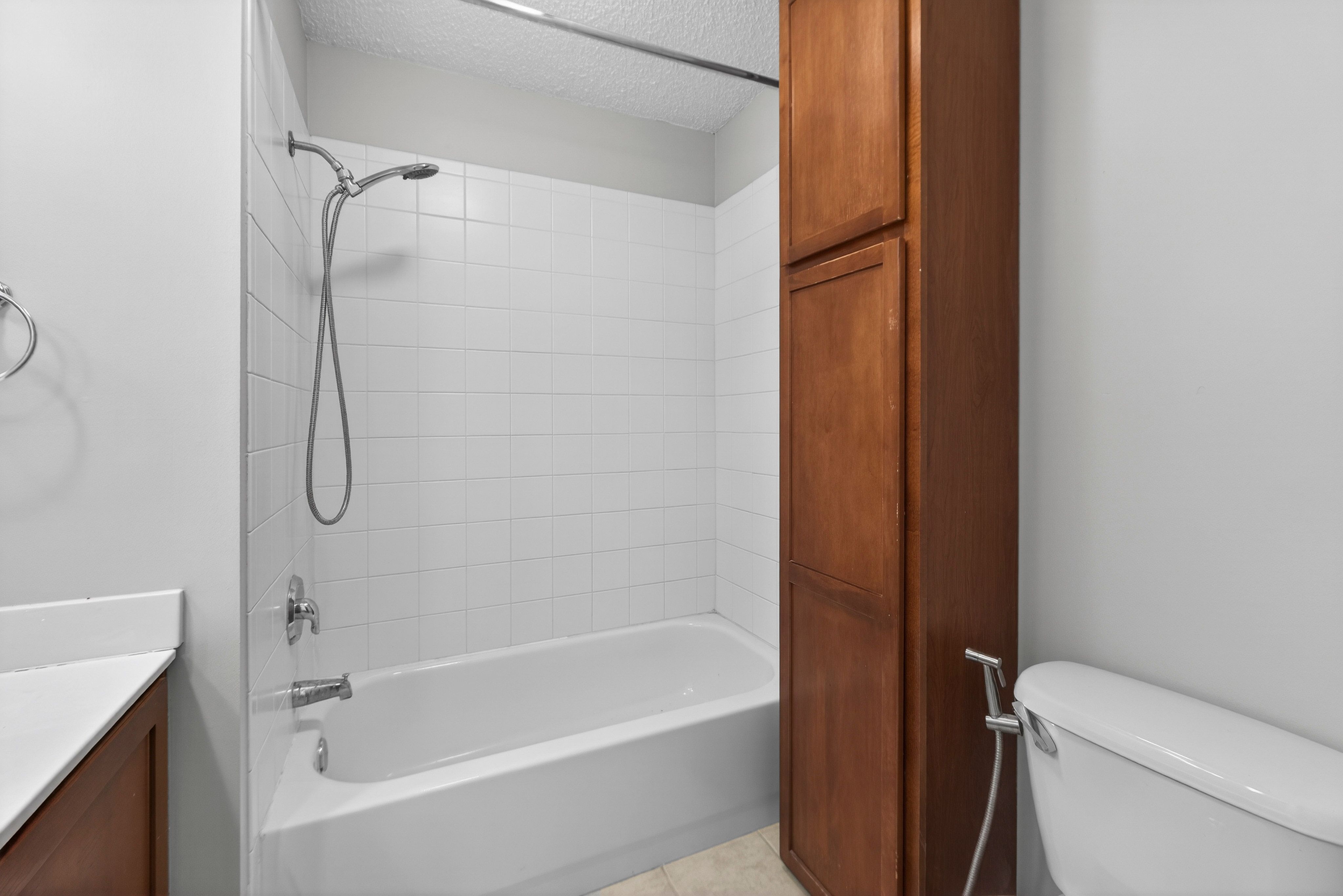  911 West 41st Place, Kansas City, MO 64111 - 物件實景