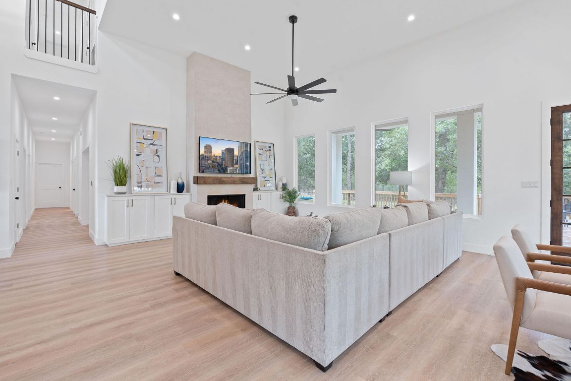 Bastrop, Texas, 78602, United States, 4 Bedrooms Bedrooms, ,4 BathroomsBathrooms,Residential,For Sale,1903346