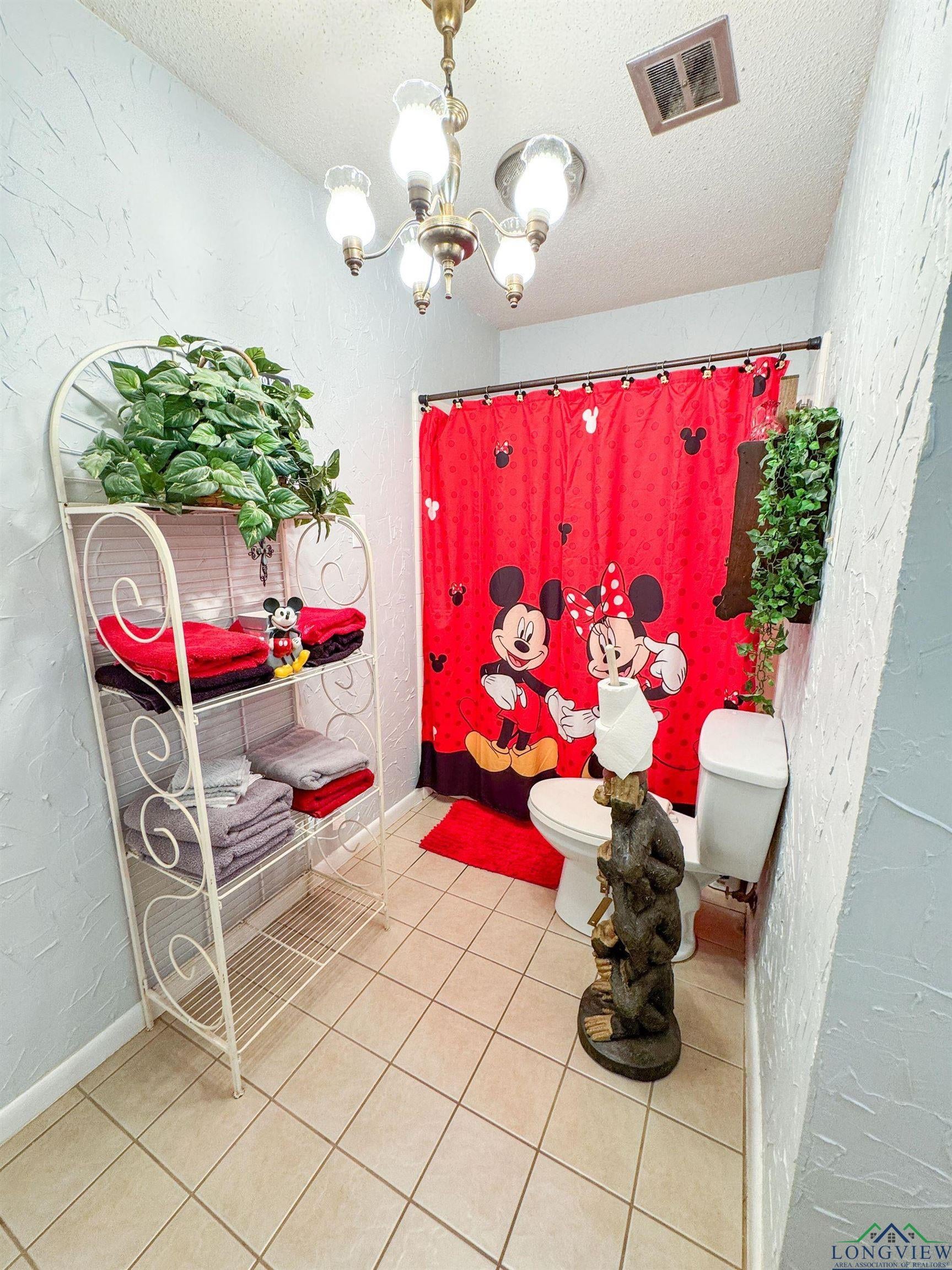 Linden, Texas, 75563, United States, 3 Bedrooms Bedrooms, ,3 BathroomsBathrooms,Residential,For Sale,1974630