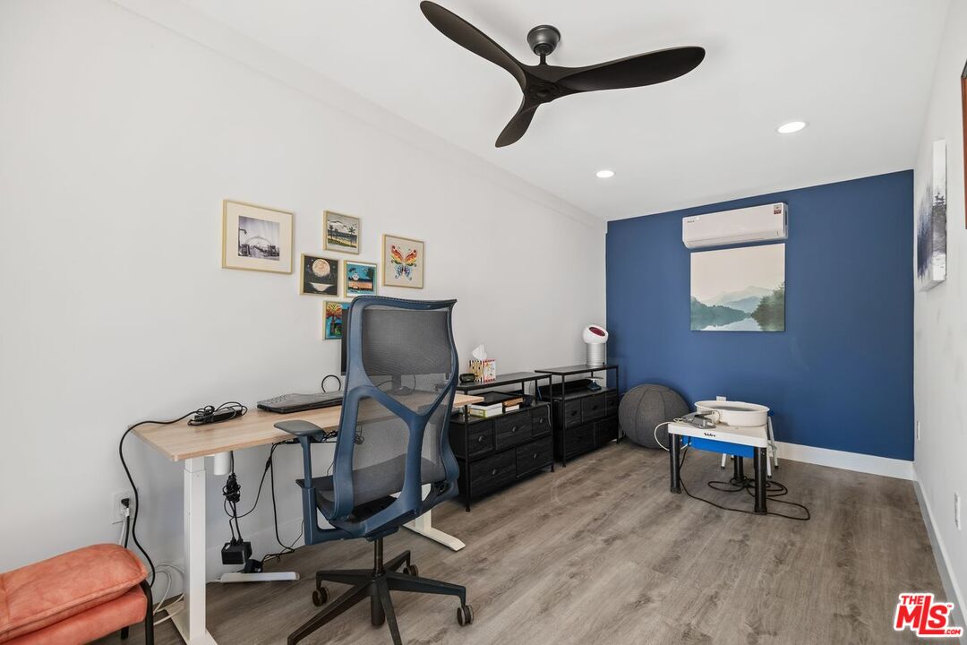 Culver City, California, 90232, United States, 3 Bedrooms Bedrooms, ,2 BathroomsBathrooms,Residential,For Sale,1911213