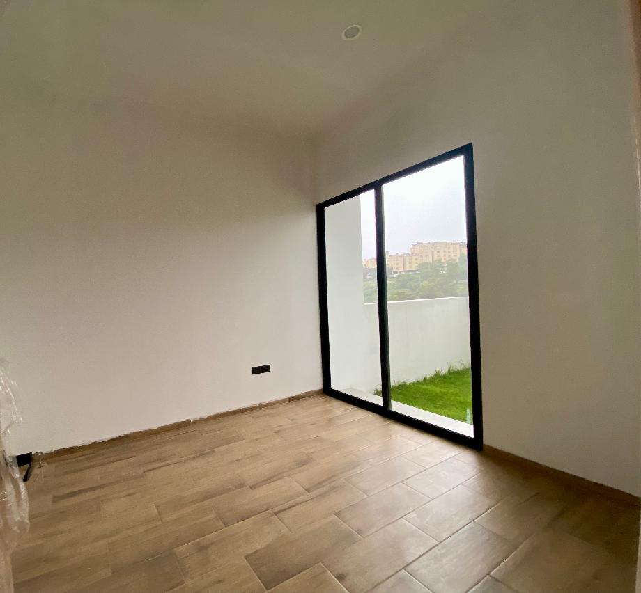 Atizapán de Zaragoza, Estado de méxico, 52985, Mexico, 3 Bedrooms Bedrooms, ,4 BathroomsBathrooms,Residential,For Sale,1826514