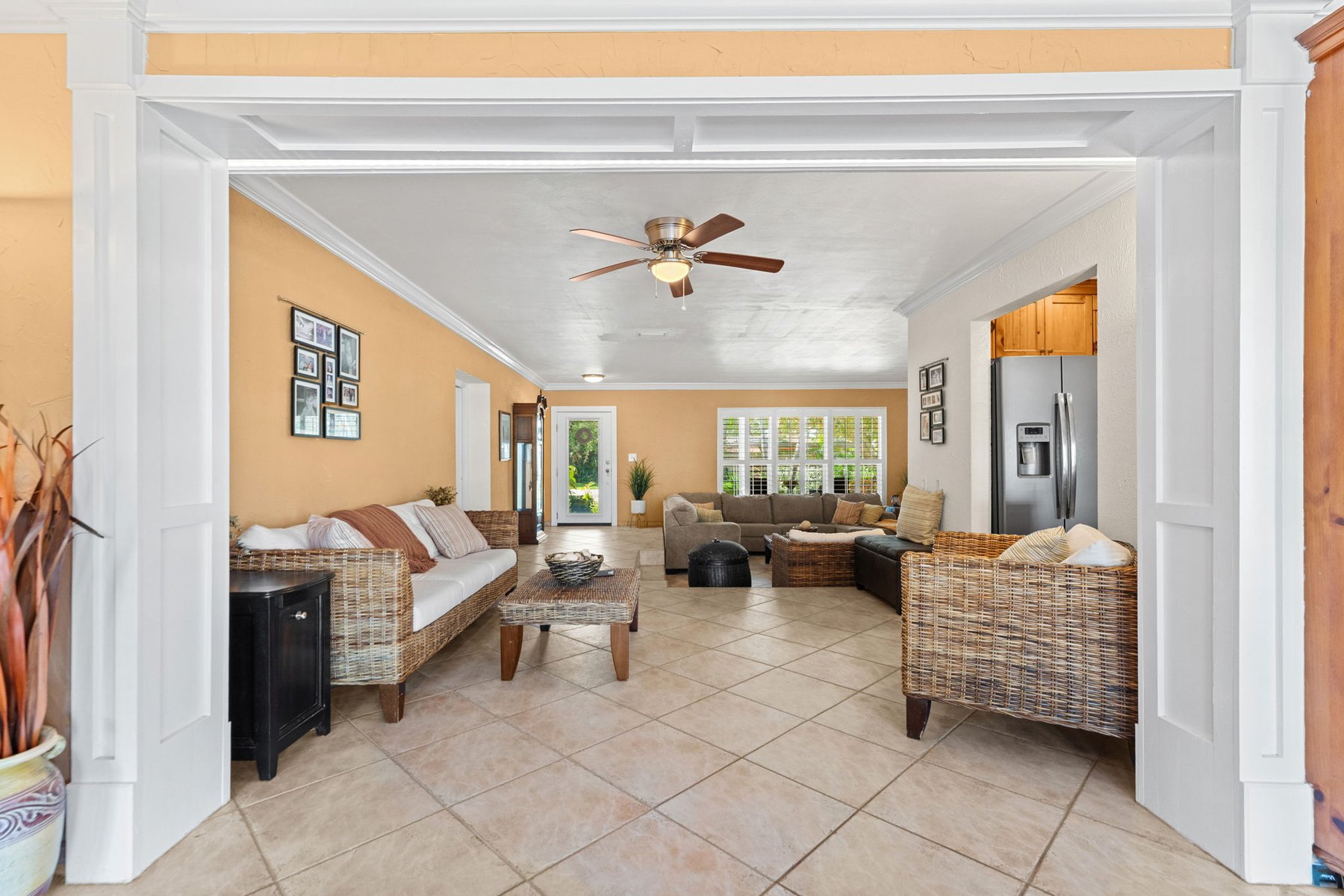  240 Deland Avenue, Indialantic, FL, 32903 - 物件實景