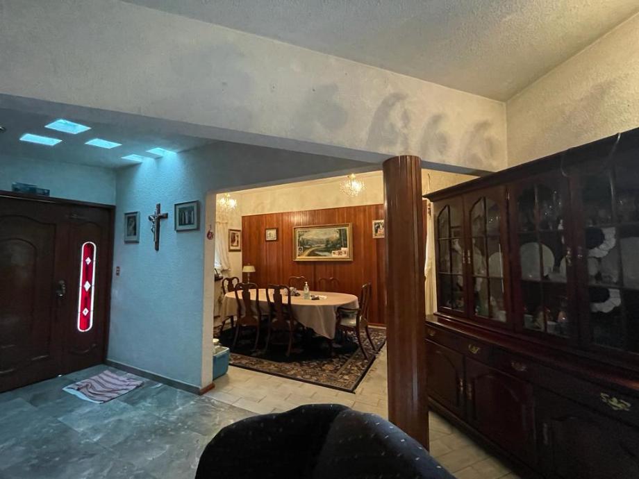 SAN CARLOS, Metepec, Estado de México, 52159, Mexico, 4 Bedrooms Bedrooms, ,3 BathroomsBathrooms,Residential,For Sale,SAN CARLOS,1441444