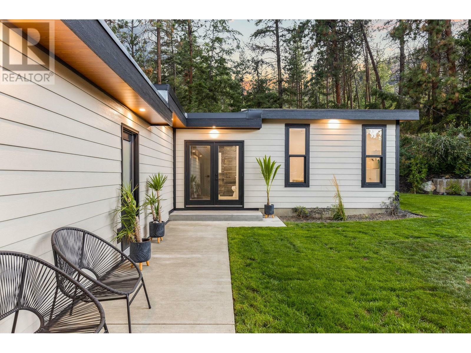 LAKE COUNTRY, British Columbia, V4V 2G9, CA, 5 Bedrooms Bedrooms, ,3 BathroomsBathrooms,Residential,For Sale,1837483