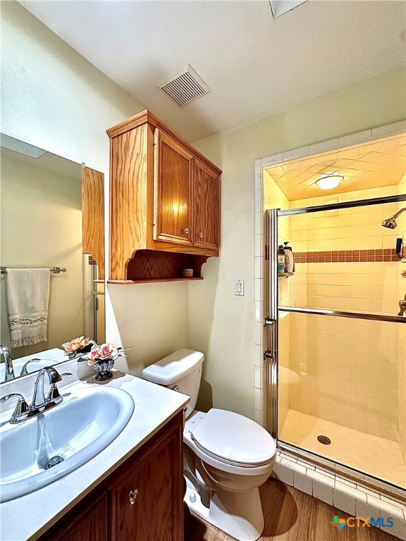 Victoria, Texas, 77904, United States, 4 Bedrooms Bedrooms, ,4 BathroomsBathrooms,Residential,For Sale,1942262